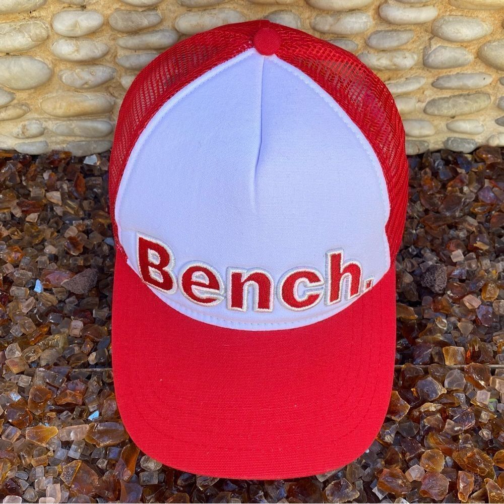 NWT New Bench Settleup Red/White Logo Mesh Baseball Cap Adjustable Snap Back OS